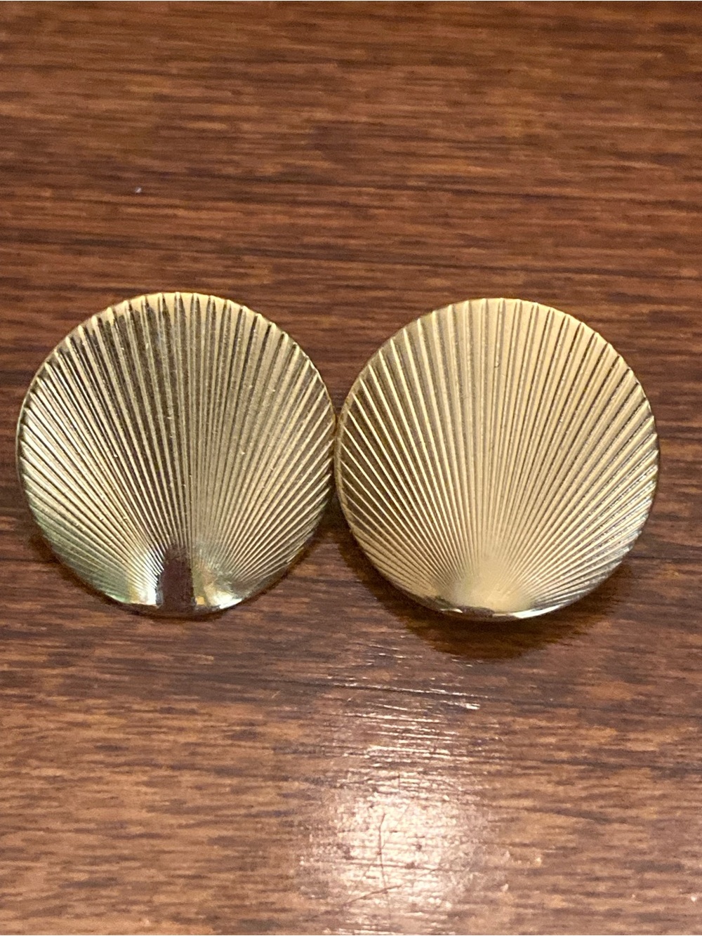 Vintage - NOS Monet Gold tone Shell Clip-On Earrings